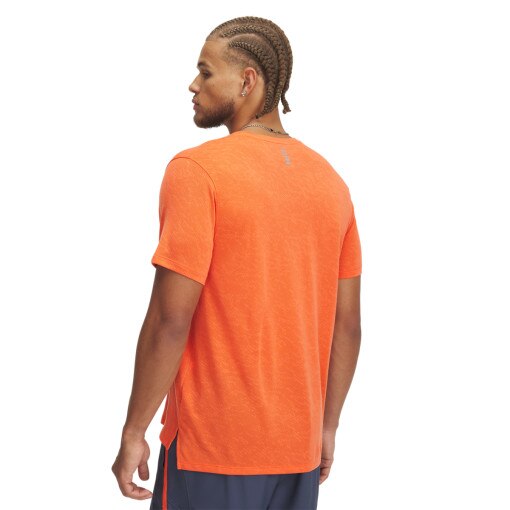 Męska koszulka do biegania Under Armour UA Launch Camo Shortsleeve - pomarańczowa