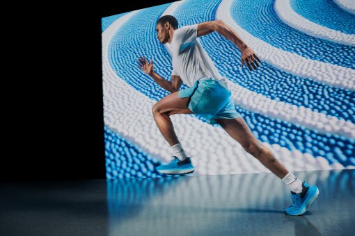 Męskie spodenki do biegania Under Armour UA Launch 5'' Short - niebieskie